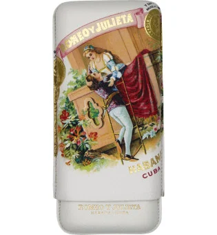 Romeo y Julieta, sigaretui i lær 3 sigarer